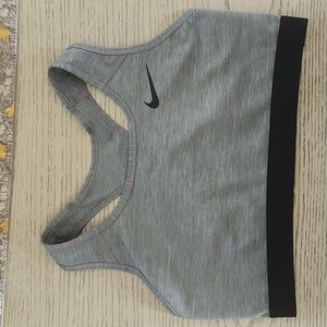 Women's Nike Swoosh Gray Sports Bra Size L
